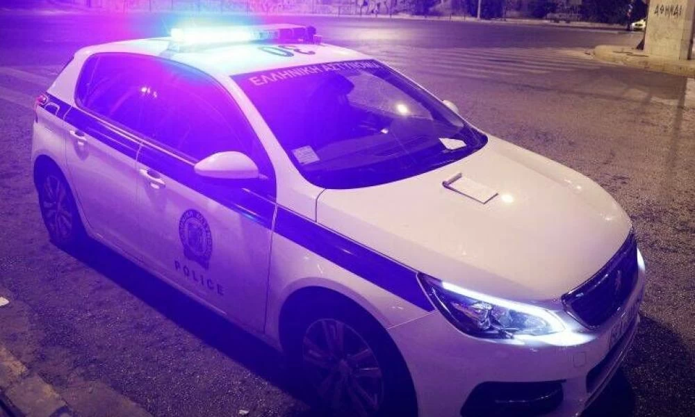 Εξαρθρώθηκε κύκλωμα Αλγερινών για πλαστά διαβατήρια - Συλλήψεις στον Άγιο Παντελεήμονα